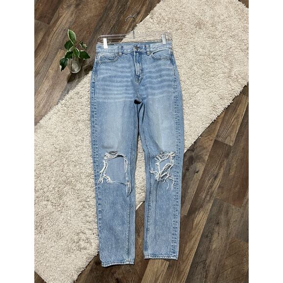 American Eagle Outfitters Denim - American Eagle Size 0 Light Wash Distressed High Rise Mom Jeans
